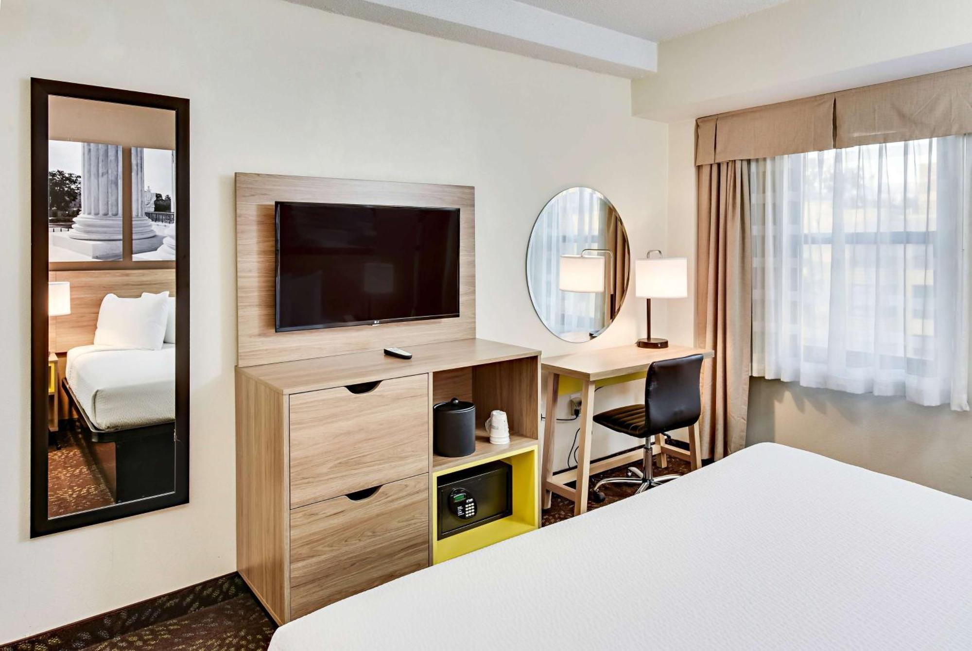 Days Inn By Wyndham Washington Dc/Connecticut Avenue Eksteriør bilde